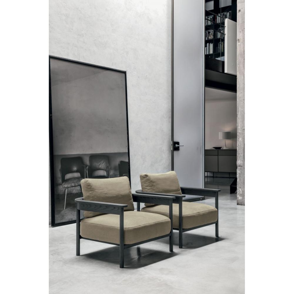 fotel karosszek kenyelmes parnazott karpitozott elegans letisztult modern design valaszthato karpit szovet.jpg